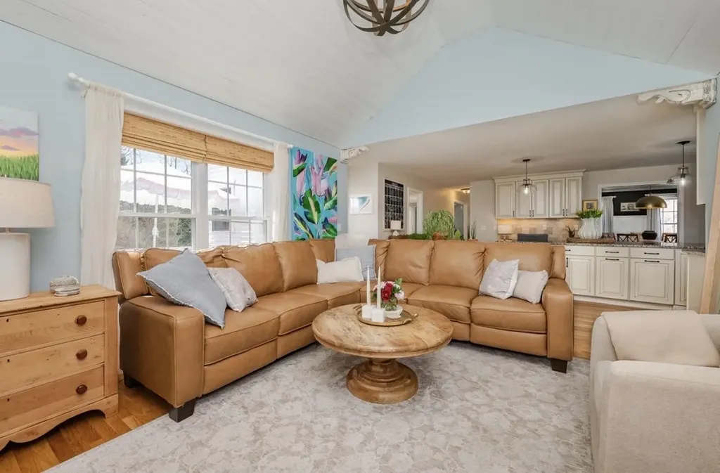 37 Ezras Way Dover NH 03820