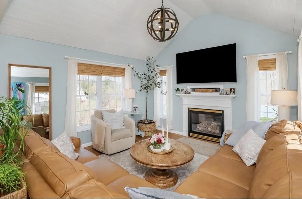 37 Ezras Way Dover NH 03820