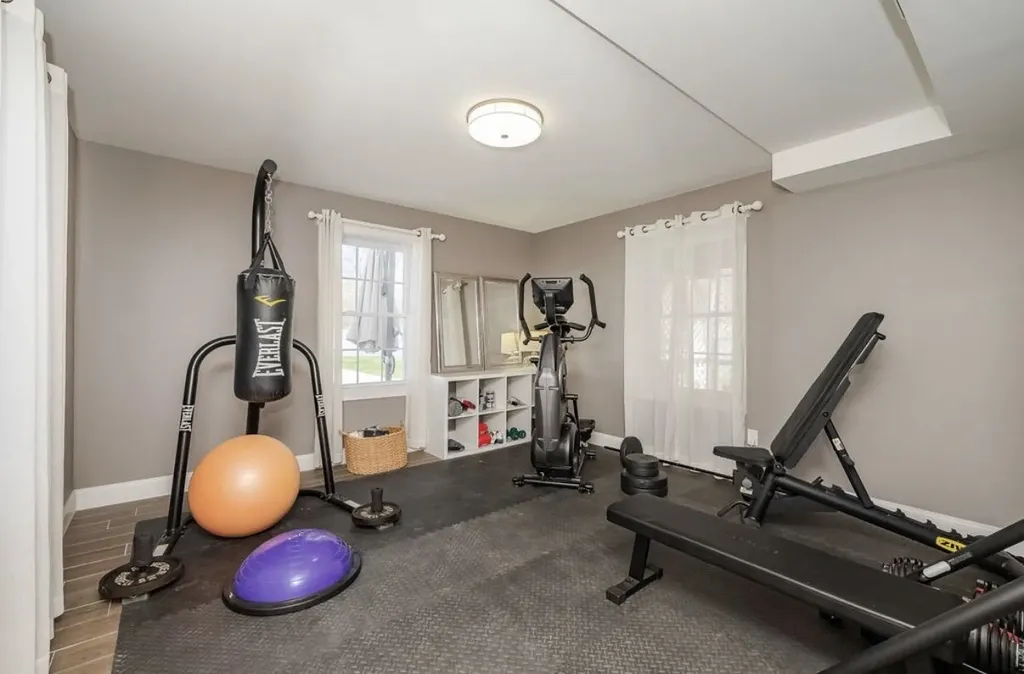 37 Ezras Way Dover NH 03820