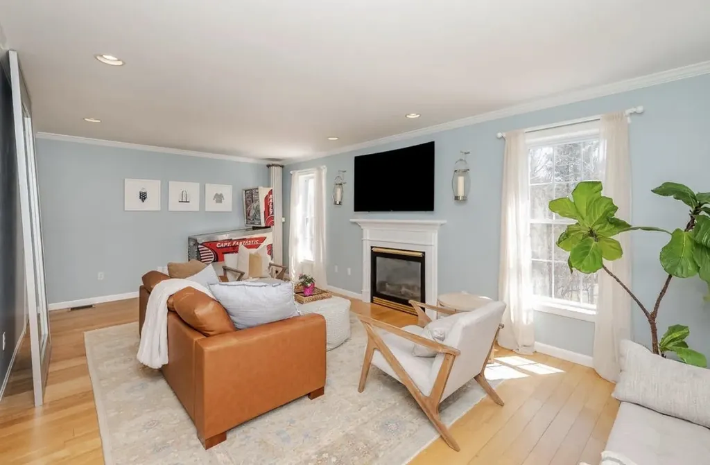37 Ezras Way Dover NH 03820