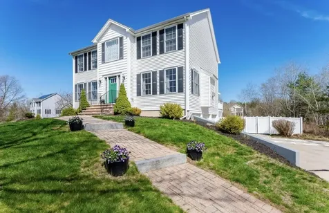 37 Ezras Way Dover NH 03820