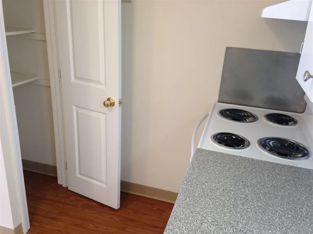 93 West Street Milford NH 03055