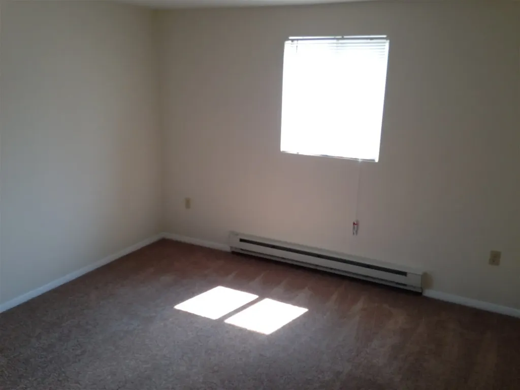 93 West Street Milford NH 03055