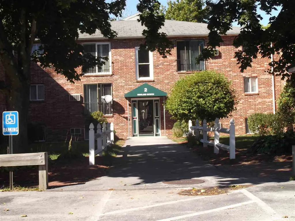 93 West Street Milford NH 03055