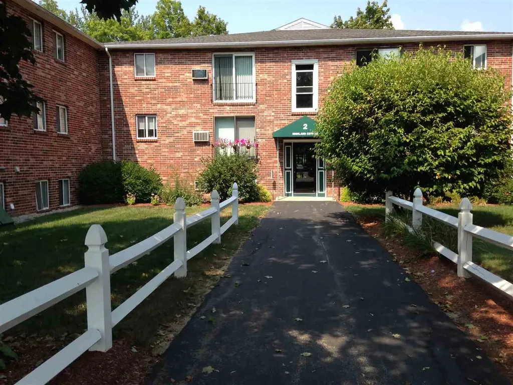 93 West Street Milford NH 03055