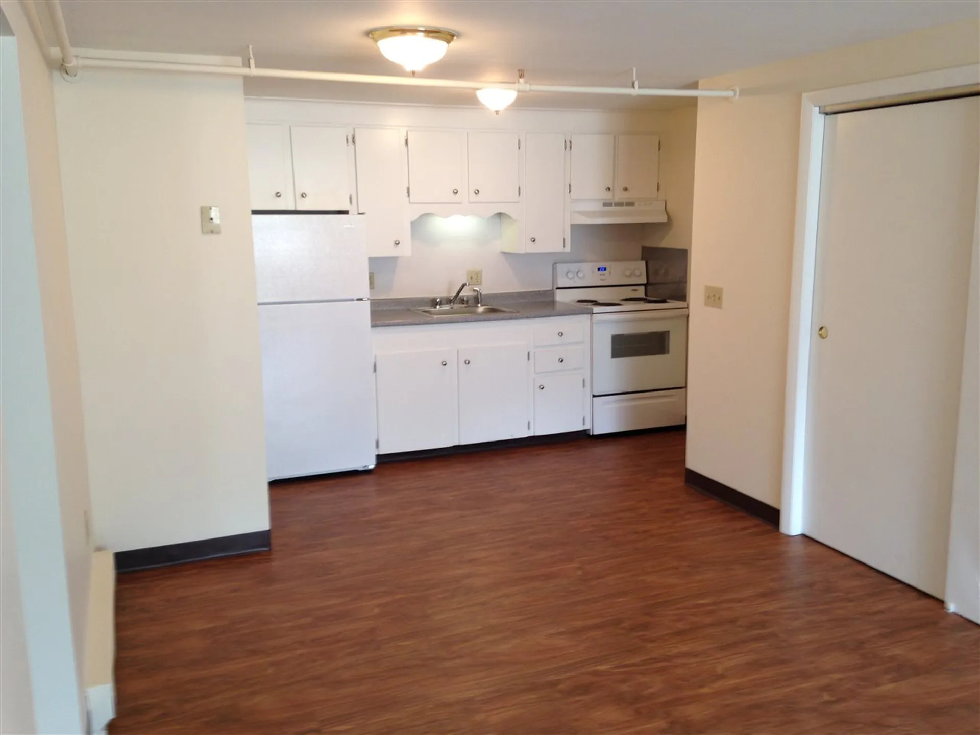 93 West Street Milford NH 03055