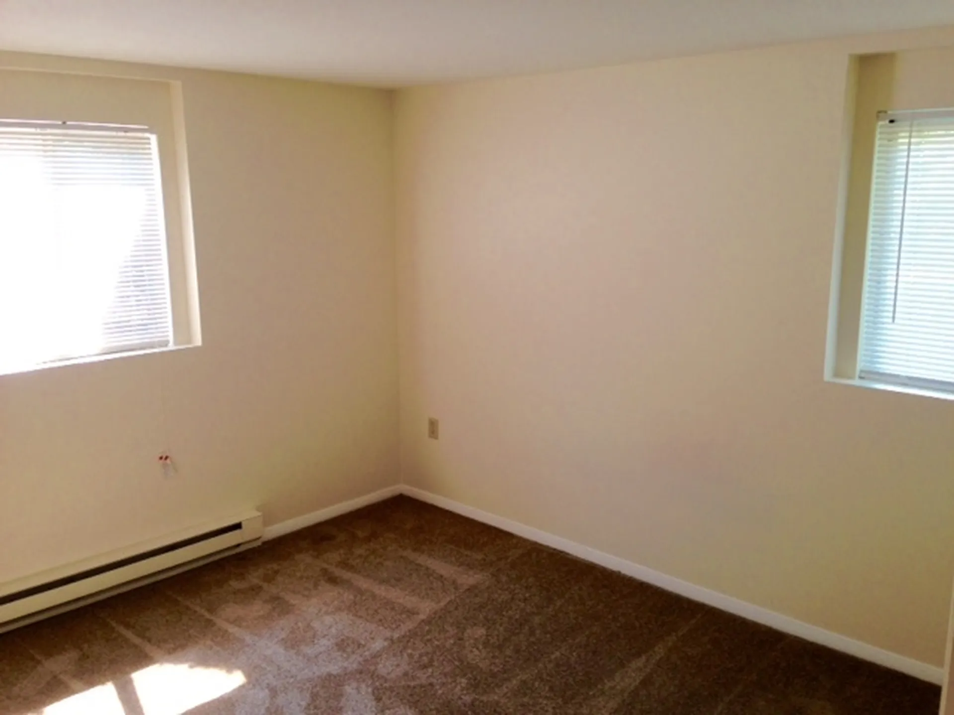93 West Street Milford NH 03055