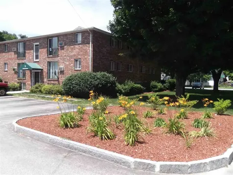 93 West Street Milford NH 03055