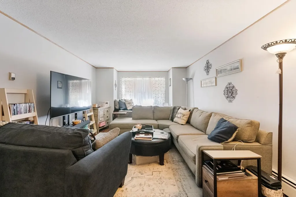 37 Alice Drive Concord NH 03303
