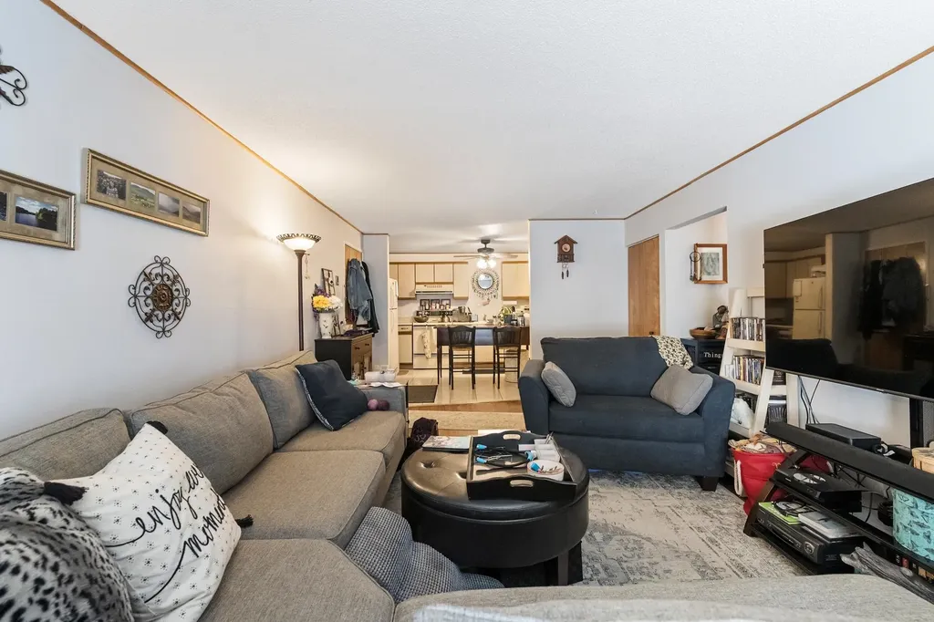 37 Alice Drive Concord NH 03303