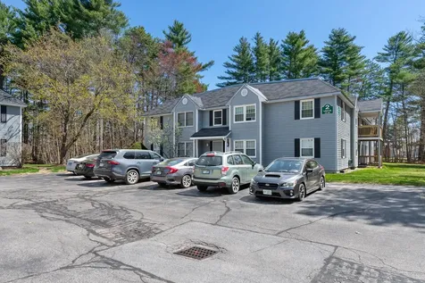 37 Alice Drive Concord NH 03303