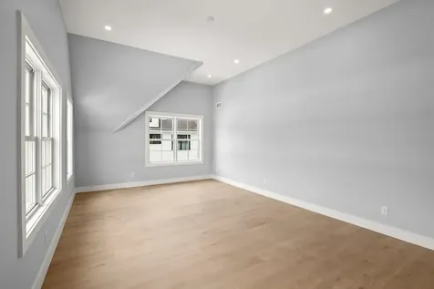 21 Wadleigh Street Exeter NH 03833