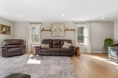 40 Boston View Drive New Ipswich NH 03071