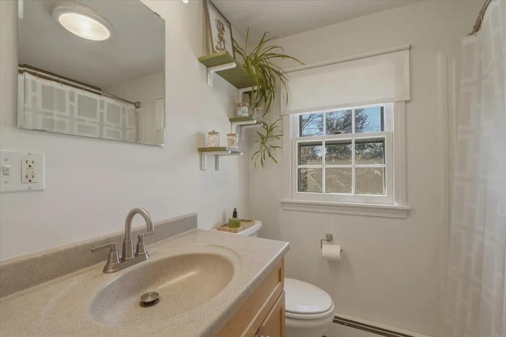 11 Scotsdale Road South Burlington VT 05403