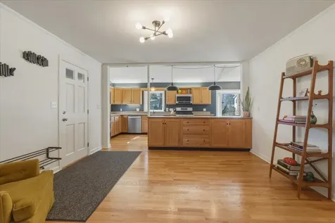 11 Scotsdale Road South Burlington VT 05403
