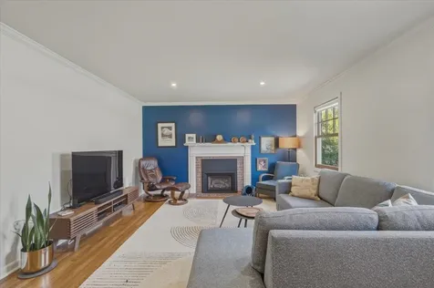 11 Scotsdale Road South Burlington VT 05403