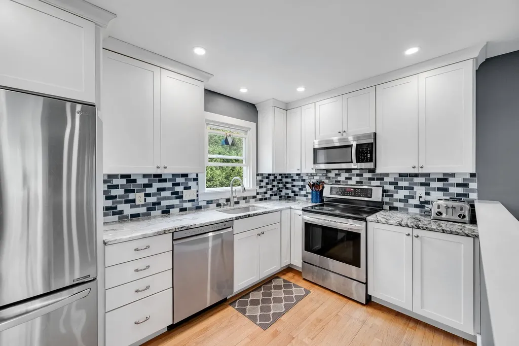 4 Lafayette Drive Jericho VT 05465