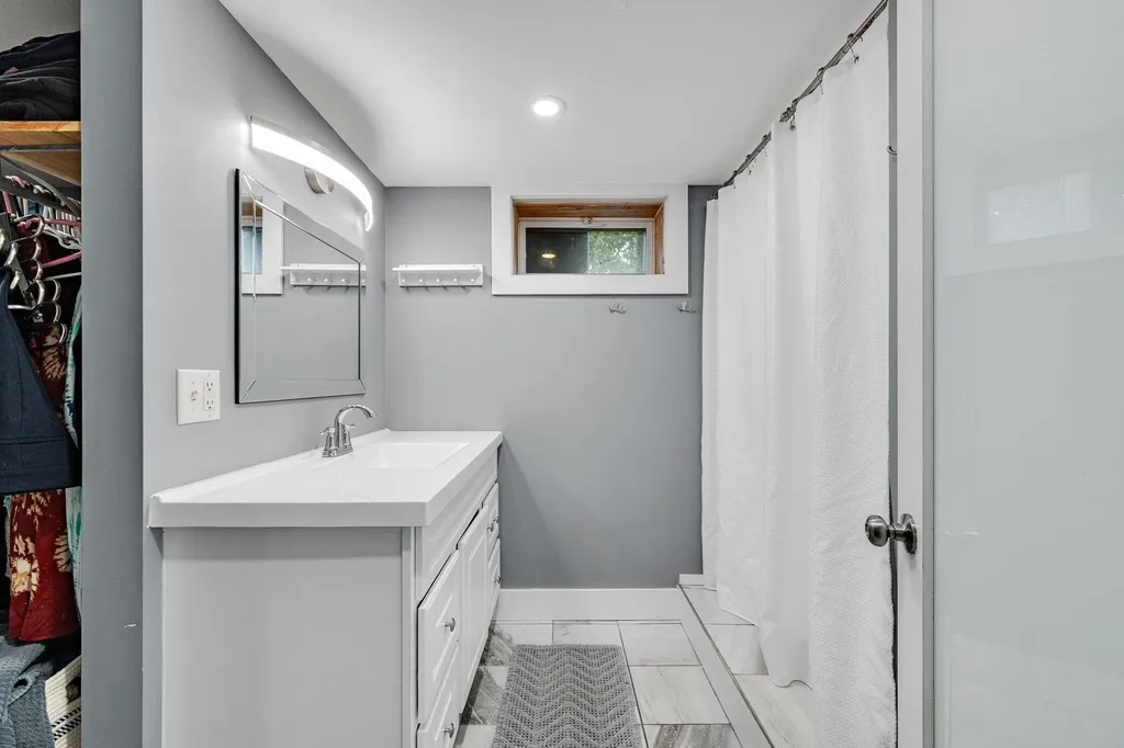 4 Lafayette Drive Jericho VT 05465