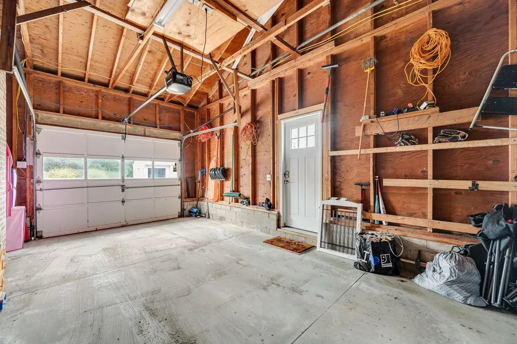 4 Lafayette Drive Jericho VT 05465