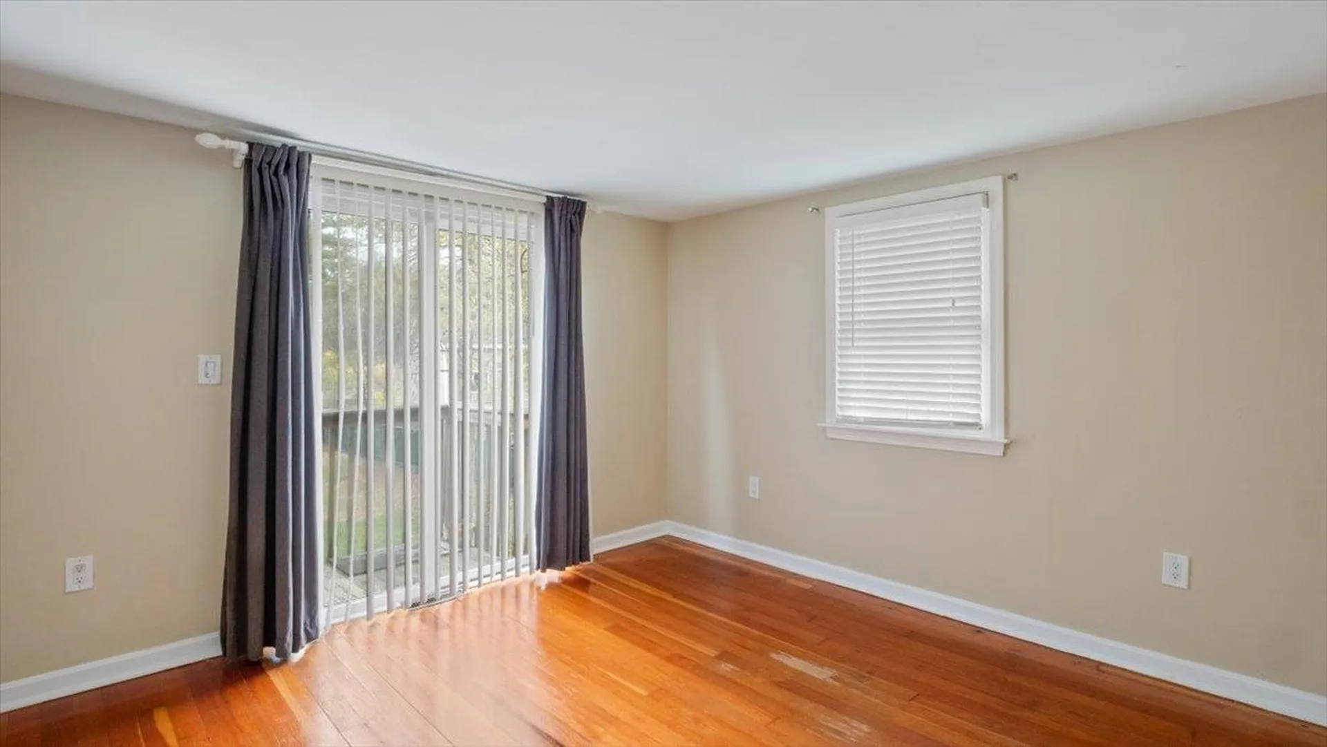 7 Westerdale Avenue Salem NH 03079