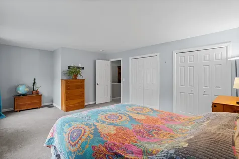 2 Scottie Way Amherst NH 03031