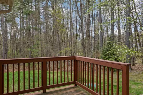 2 Scottie Way Amherst NH 03031