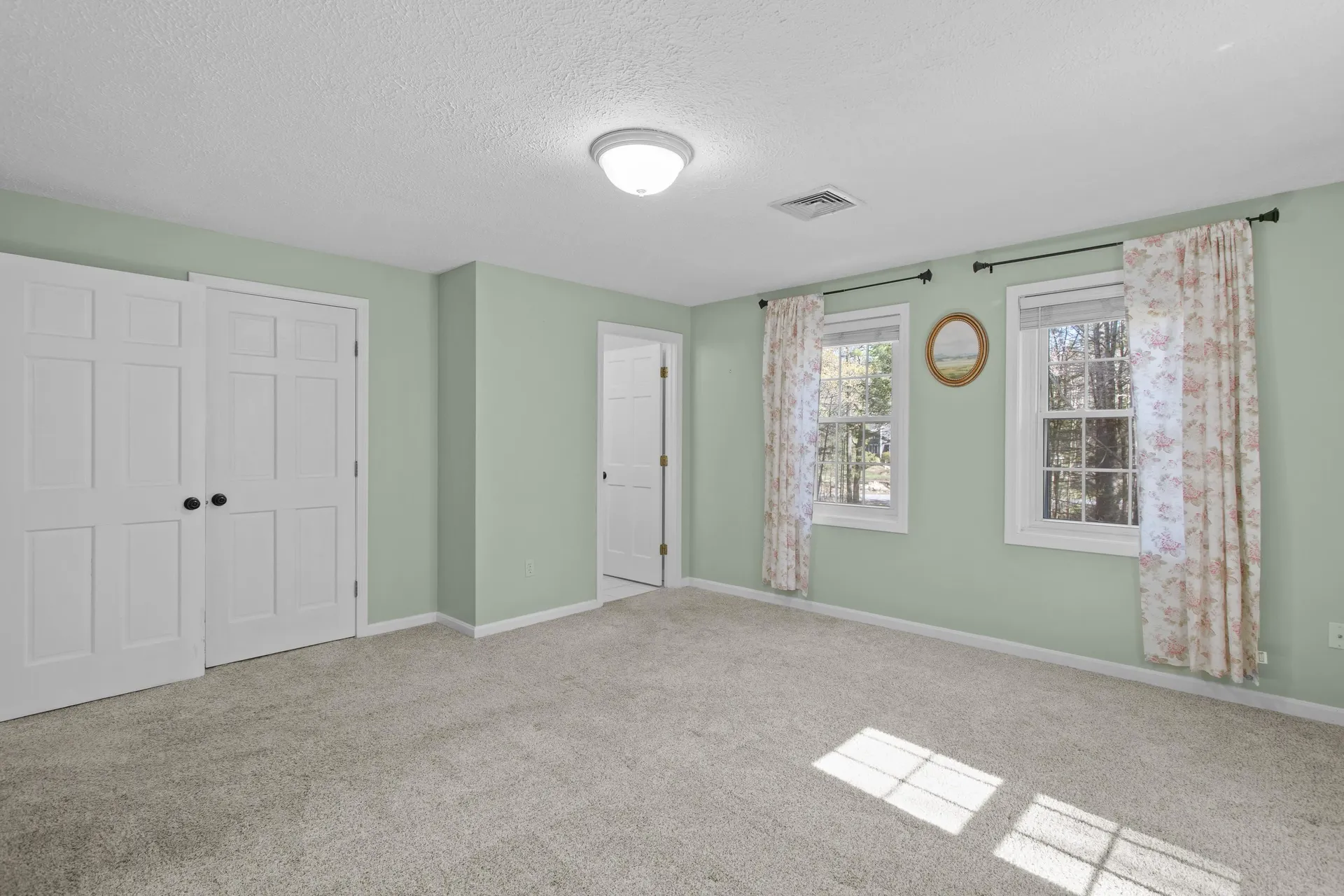 16 Timmins Road Bow NH 03304