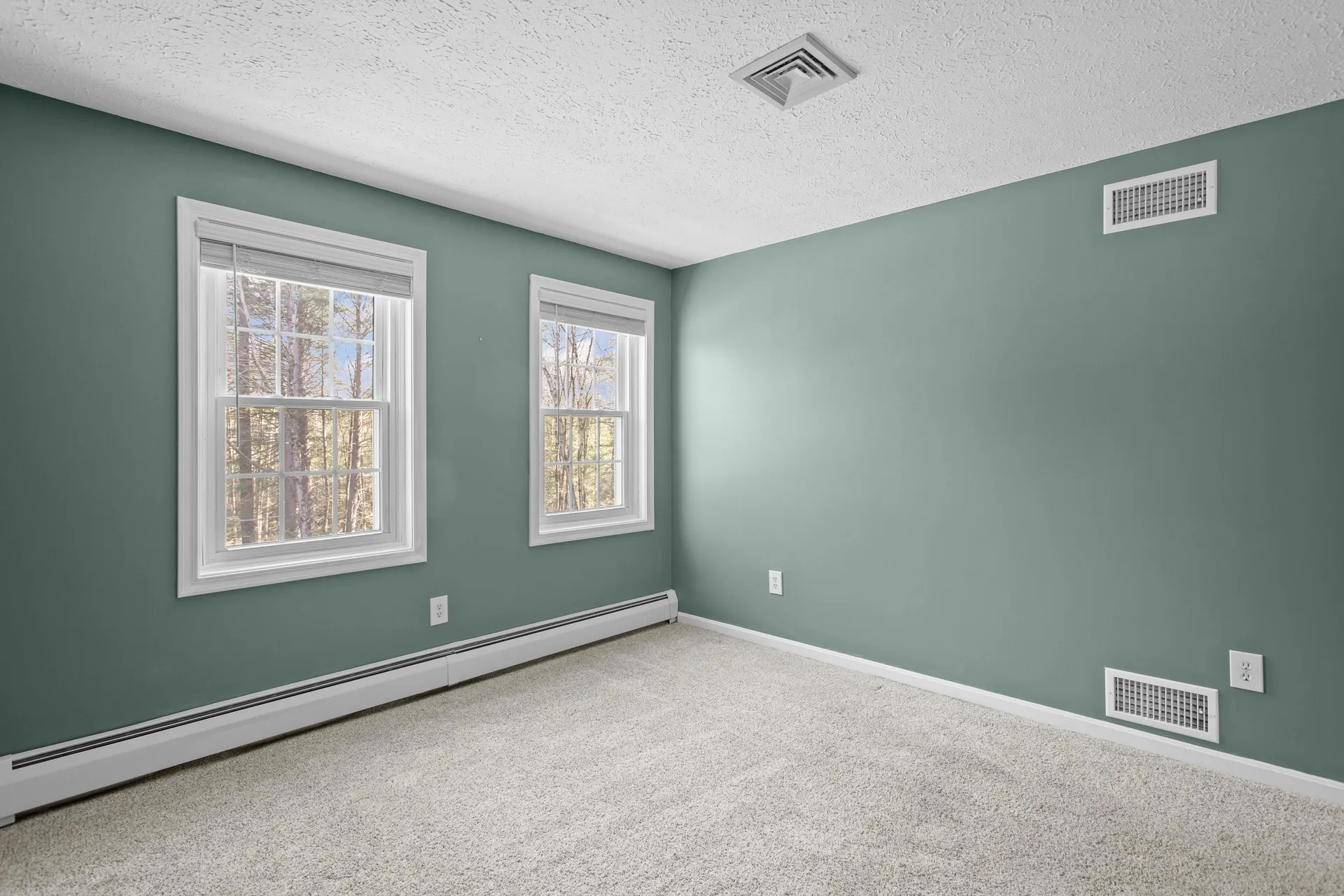 16 Timmins Road Bow NH 03304