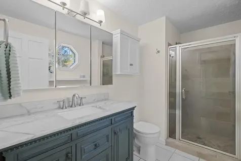 16 Timmins Road Bow NH 03304