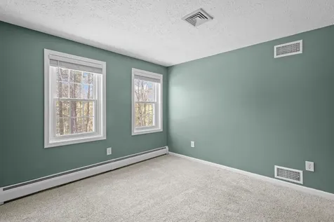 16 Timmins Road Bow NH 03304