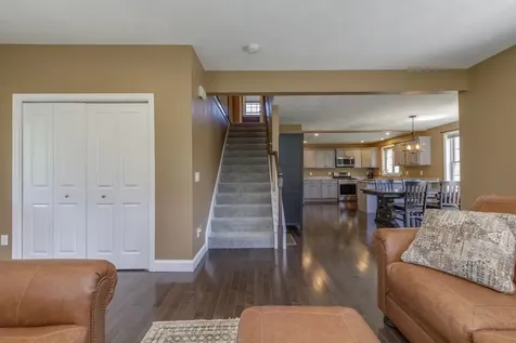 29 Churchill Drive Hooksett NH 03106