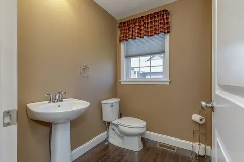 29 Churchill Drive Hooksett NH 03106