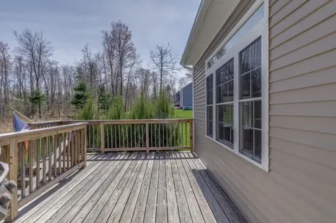 29 Churchill Drive Hooksett NH 03106