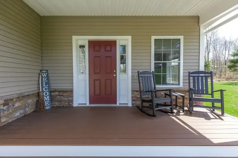 29 Churchill Drive Hooksett NH 03106