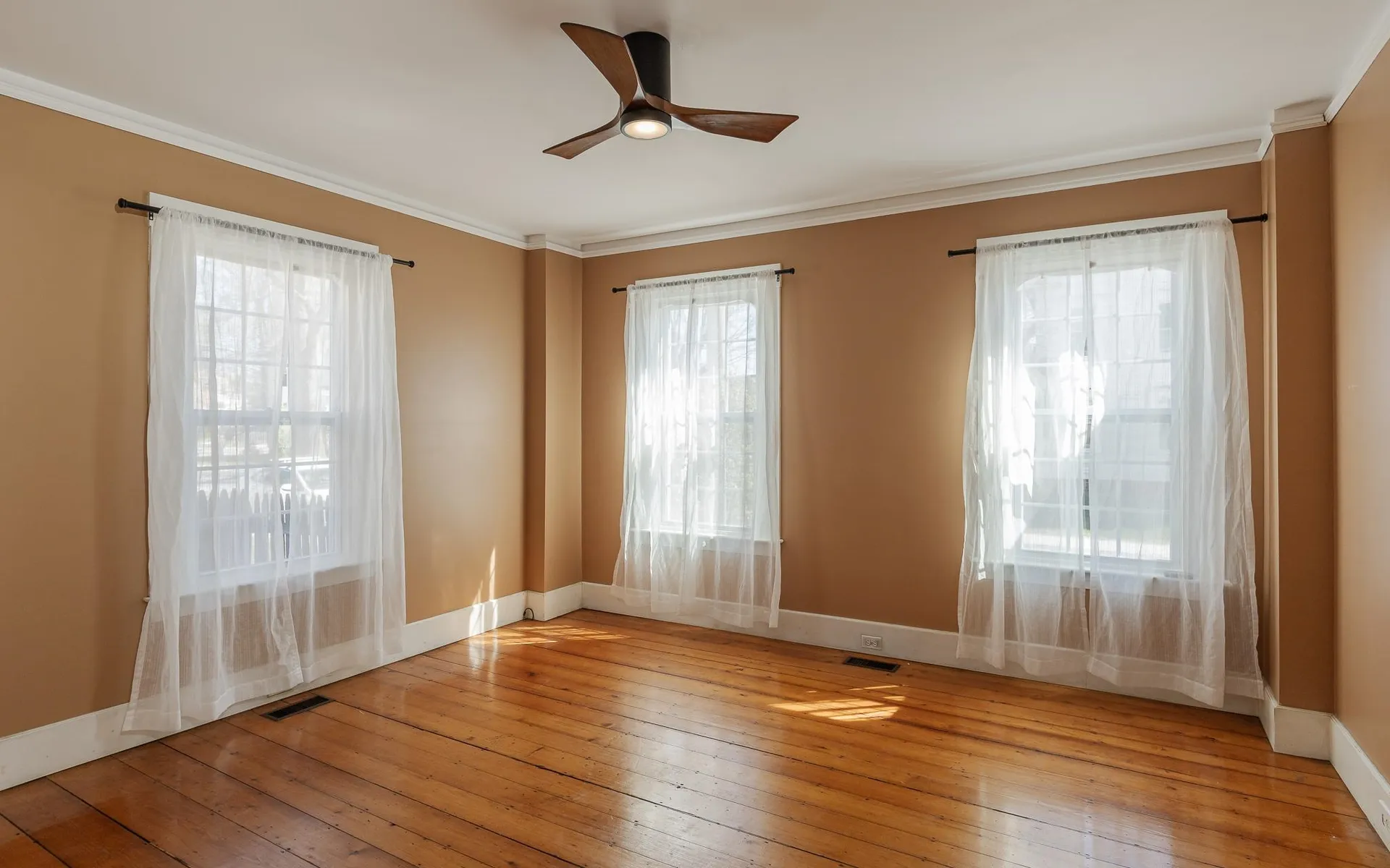 84 Elm Street Keene NH 03431