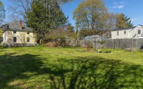 84 Elm Street Keene NH 03431