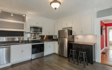 84 Elm Street Keene NH 03431
