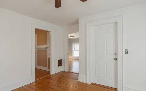 84 Elm Street Keene NH 03431