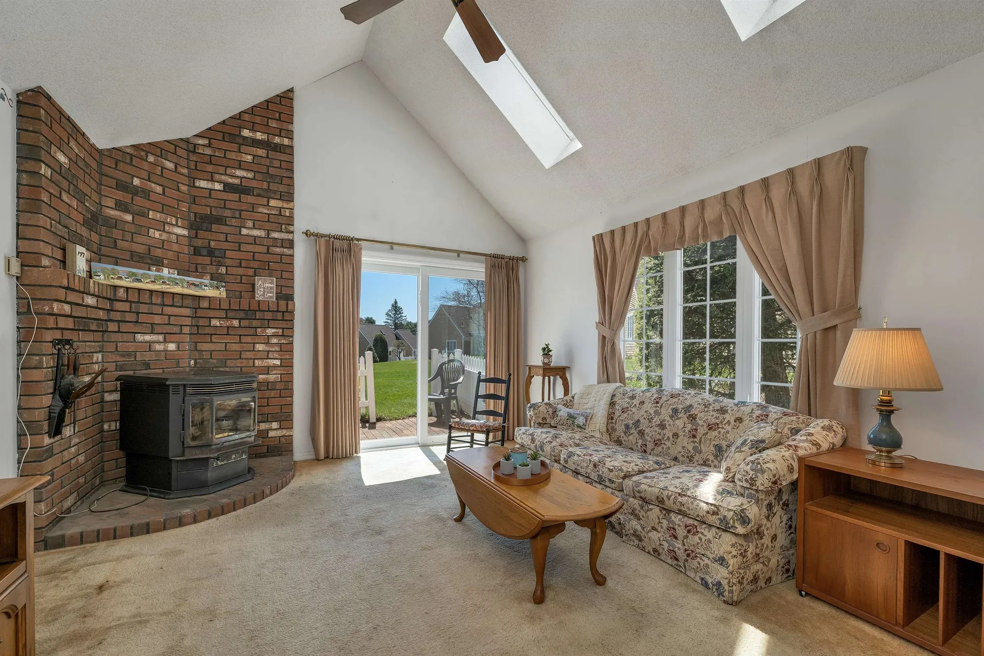 27 Harvest Lane Laconia NH 03246
