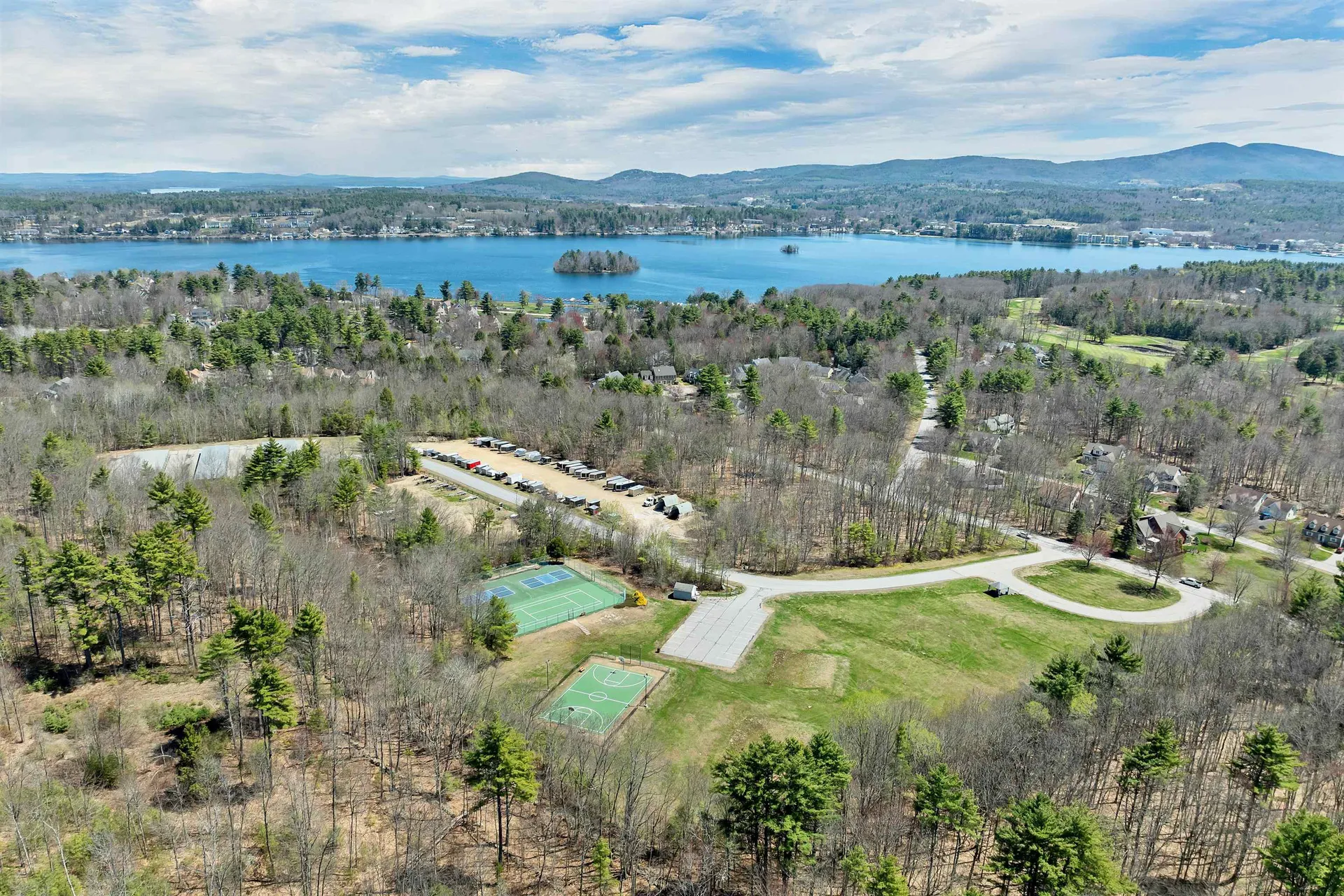 27 Harvest Lane Laconia NH 03246