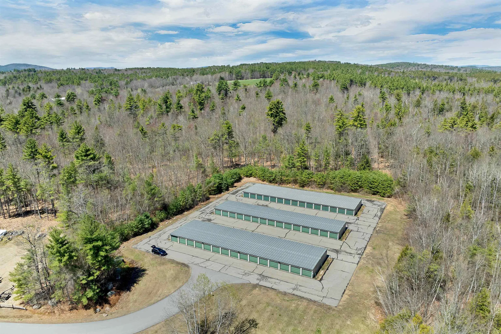 27 Harvest Lane Laconia NH 03246