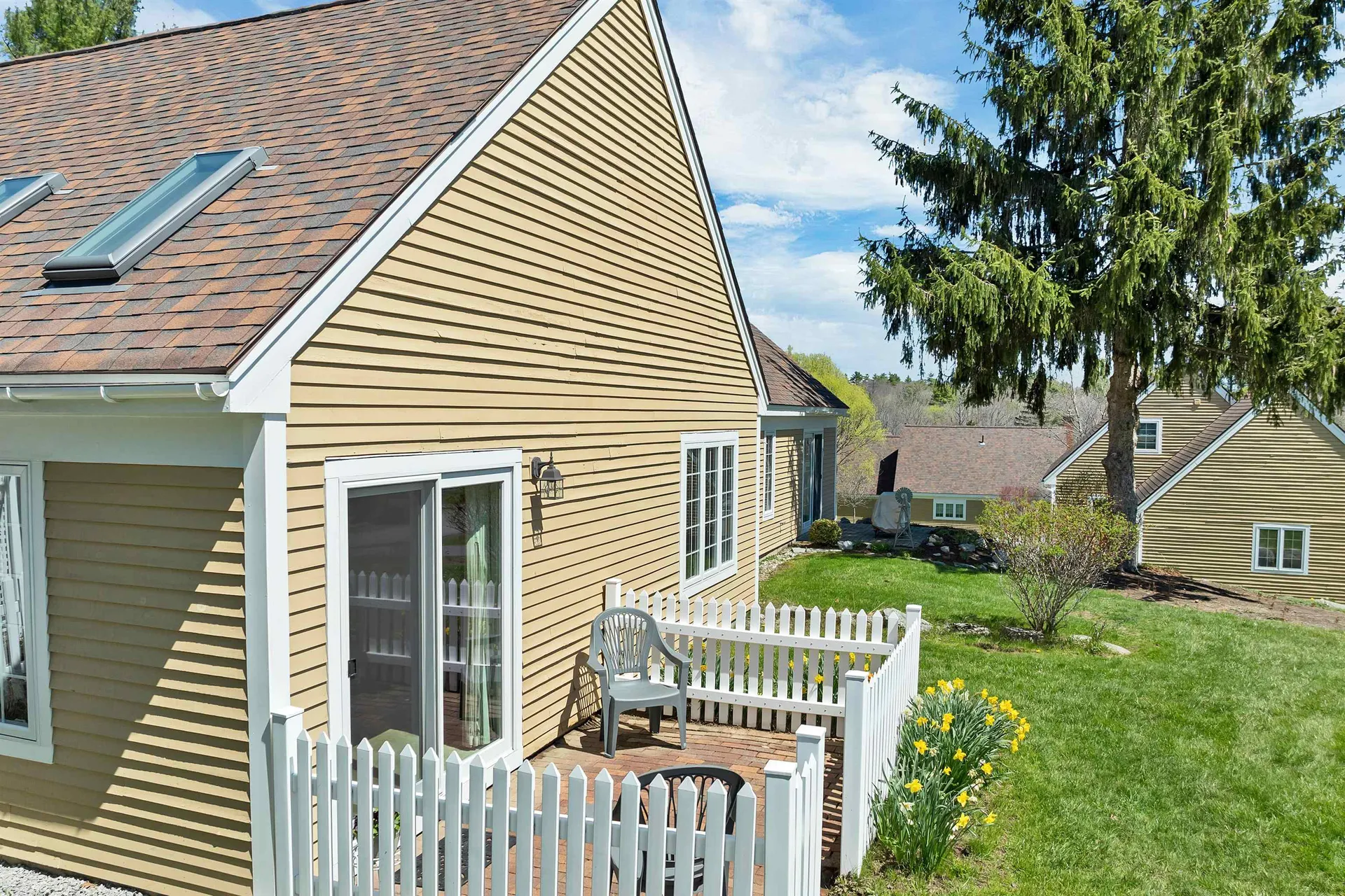 27 Harvest Lane Laconia NH 03246