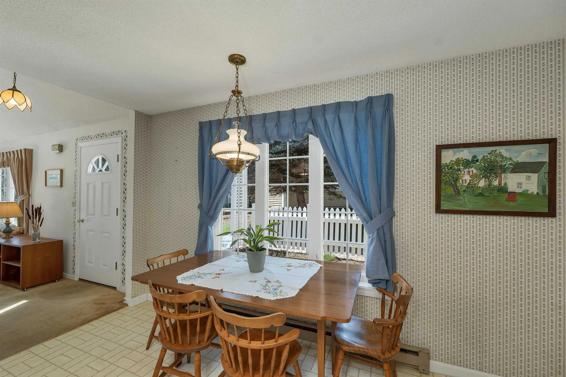 27 Harvest Lane Laconia NH 03246