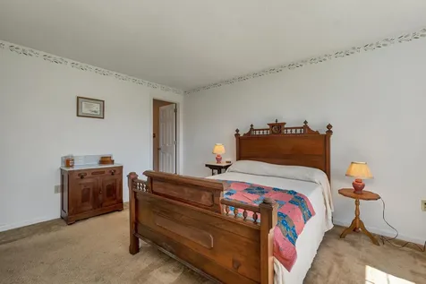 27 Harvest Lane Laconia NH 03246