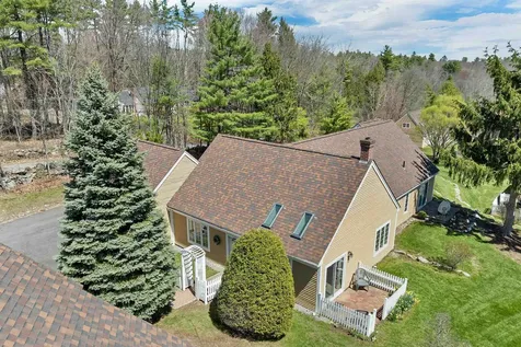 27 Harvest Lane Laconia NH 03246