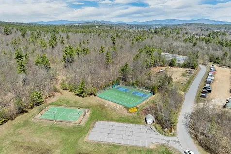 27 Harvest Lane Laconia NH 03246
