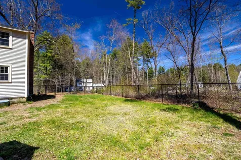 25 Cross Road Amherst NH 03031