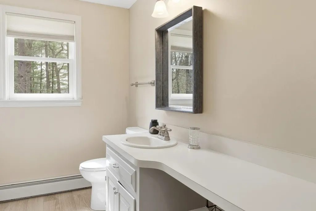 25 Buttonwood Drive Derry NH 03038