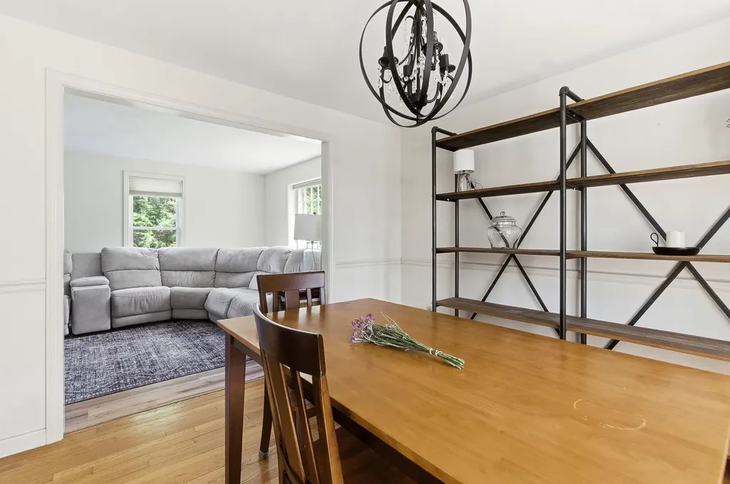 25 Buttonwood Drive Derry NH 03038