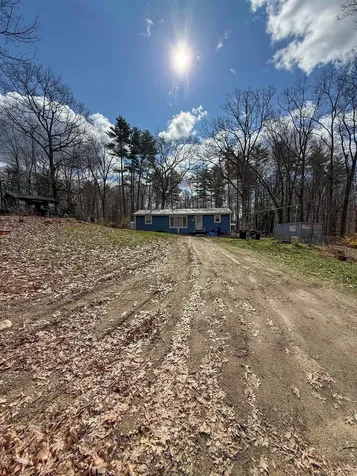 117 Hunting Road Auburn NH 03032